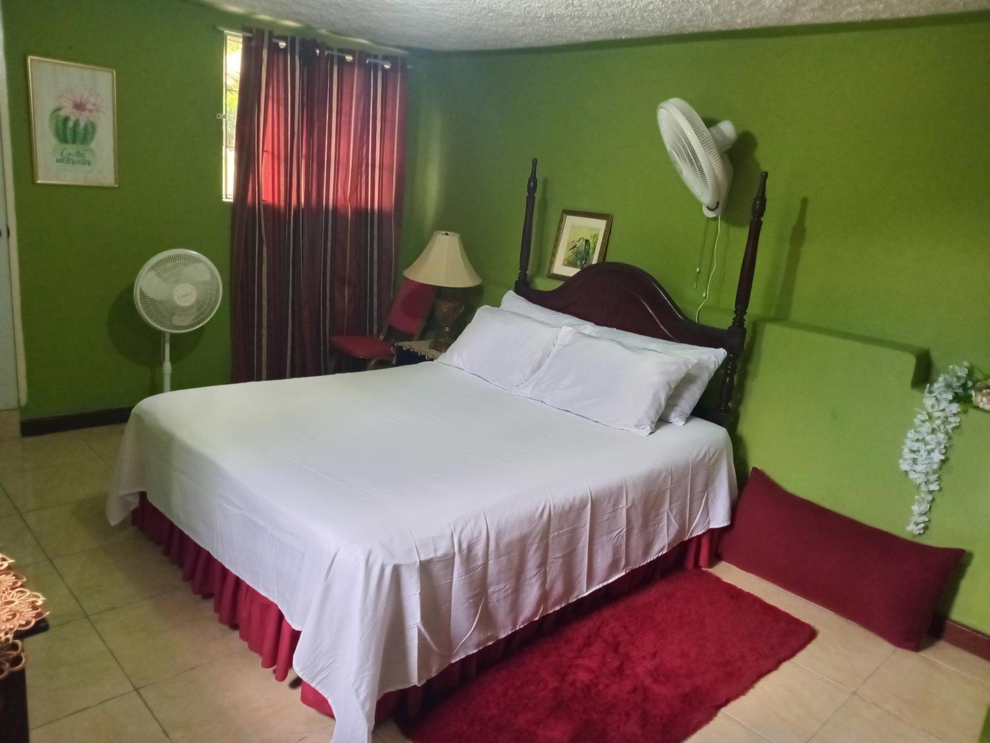 Cindy'S Garden Stay Ocho Rios Exterior foto